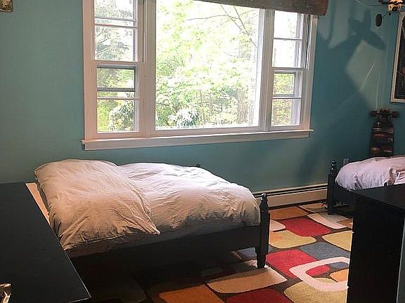 5th image of 6 Milrose Ln