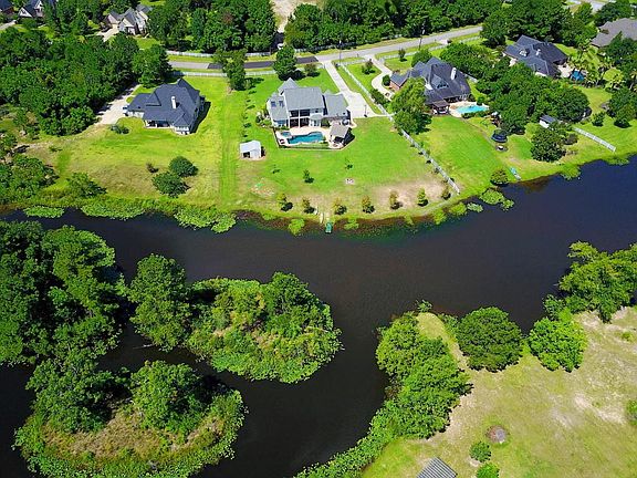 4th image of 12002 Live Oak Dr