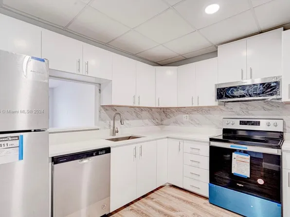 4334 NW 9th Ave APT 9-3H, Deerfield Beach, FL 33064