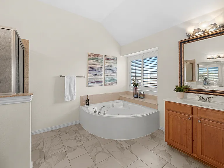 9720 Zembriski Dr — Photo 13
