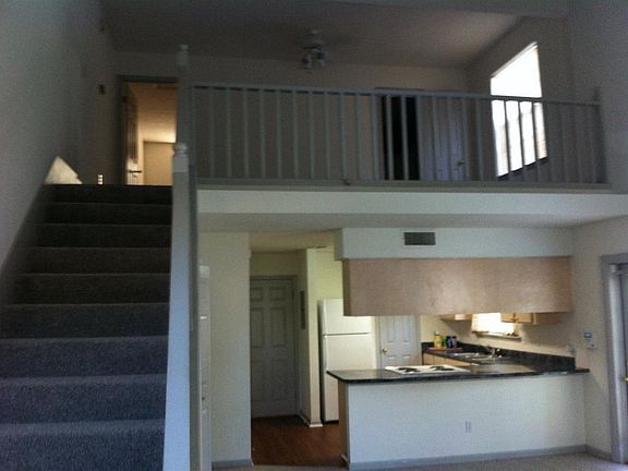 2nd image of 4104 NE Castellan Dr