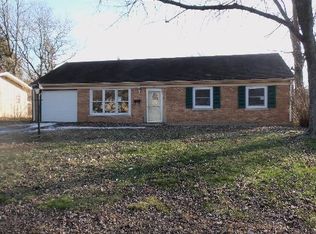 27 Briarcliff Rd, Montgomery, IL 60538