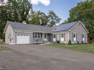 1116 Ramblewood Dr, Vineland, NJ 08360