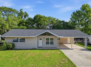 1163 SE 2nd St, Crystal River, FL 34429