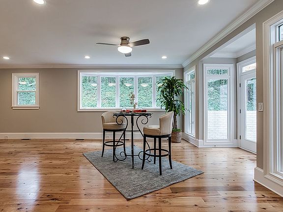 Breakfast Area off Kit