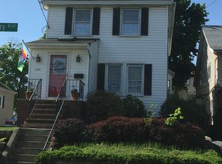 1552 Victory Blvd, Staten Island, NY 10314