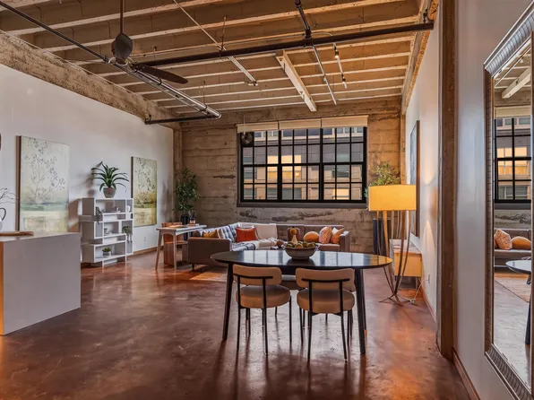 247 4th St APT 405, Oakland, CA 94607