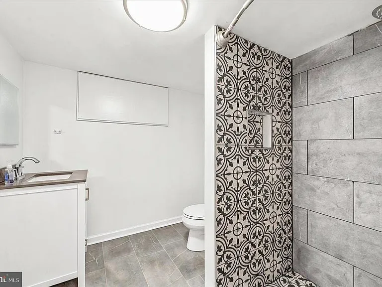 3889 Manayunk Ave #LOWER — Photo 23