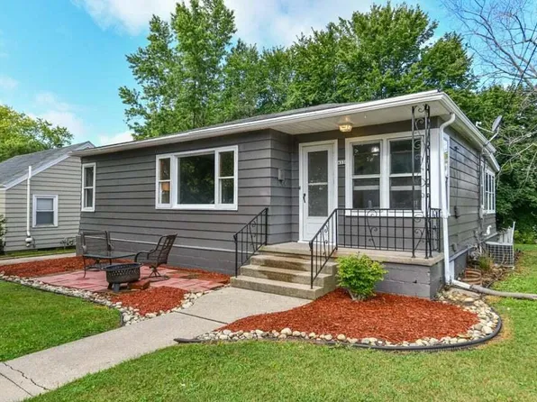 433 Emerson STREET, Burlington, WI 53105