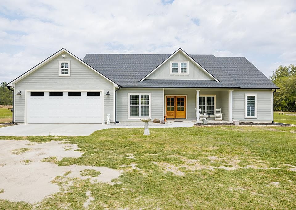 1st image of 1829 Blease Rd