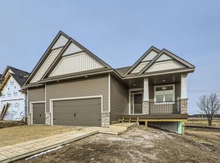 1125 Bonaire Path E, Rosemount, MN 55068