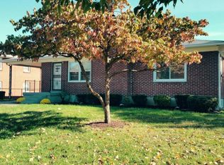 3500 Mayo Dr, Louisville, KY 40218
