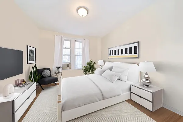 Bedroom, photo 1