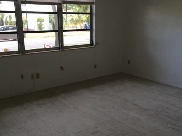 1190 Cherry St NE, Saint Petersburg, FL 33701