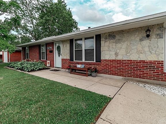 3rd image of 6742 Pablo Dr