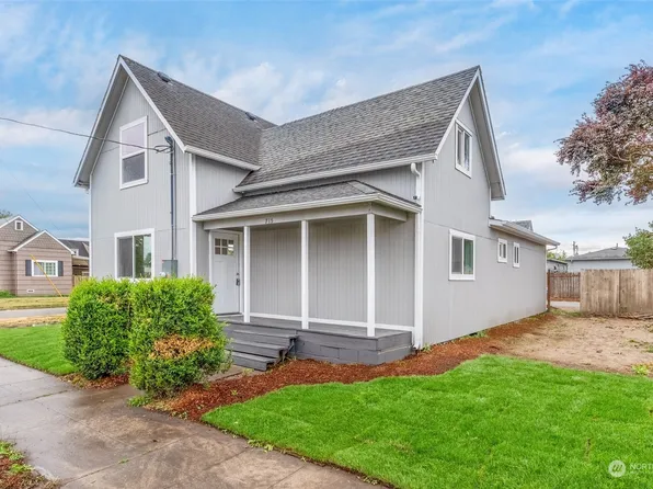 715 S 4th Avenue, Kelso, WA 98626