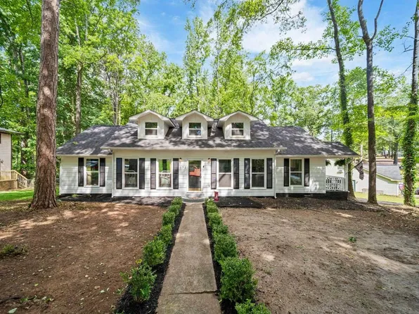 173 Snow Ln, Lexington, SC 29073