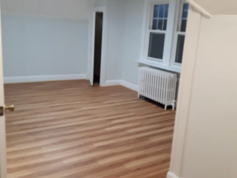 26 Cox Ave #2 — Photo 6