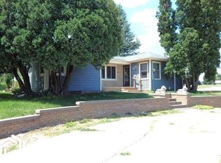 1302 2nd St, Eldora, IA 50627