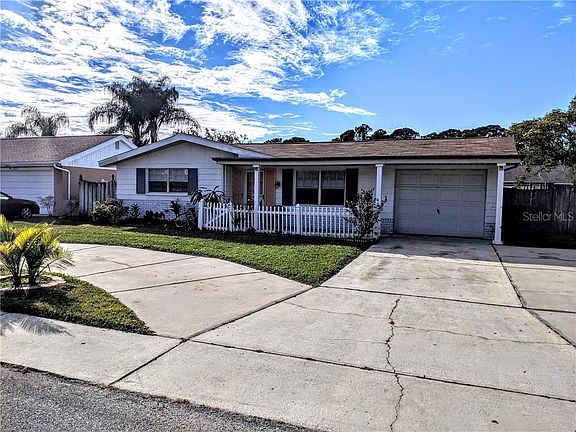 4th image of 3609 Rockaway Dr