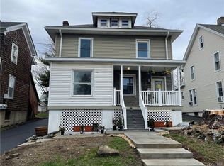 8 Broad St, Middletown, NY 10940