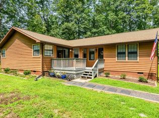461 Lakewood Dr, Mineral, VA