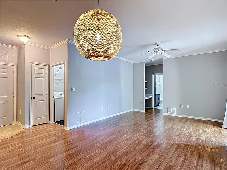10201 Courtney Palms Blvd #203 — Photo 11