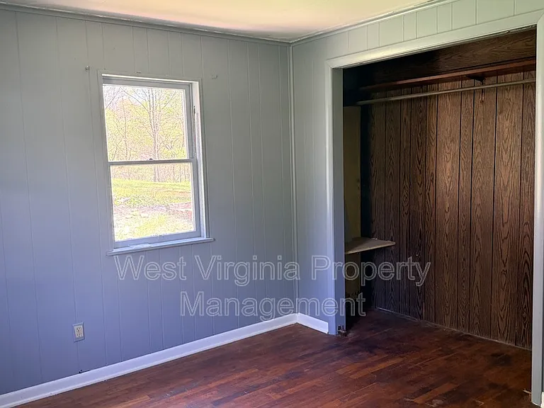 110 Peck Ct — Photo 10