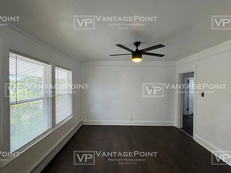 604 S Maple Ave — Photo 4
