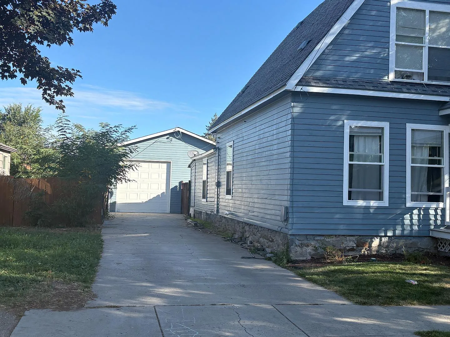 1420 Valley. — Photo 4
