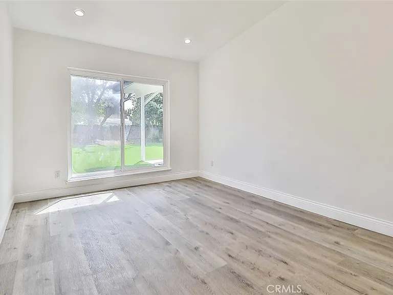 23540 Kivik St — Photo 26