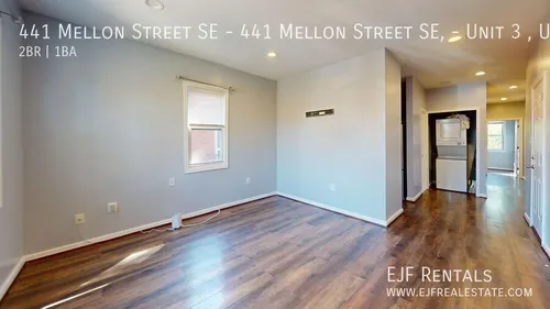 441 Mellon St SE #3 Photo 1