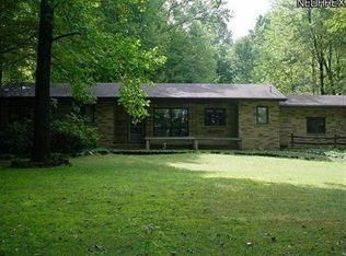 4970 Skinner Rd, Mantua, OH 44255