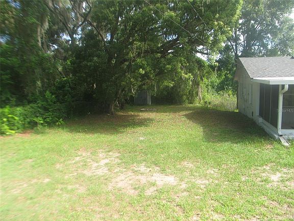 3rd image of 4847 Eagles Nest Rd