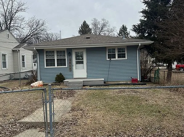 3910 N Columbus Ave, Peoria, IL 61614