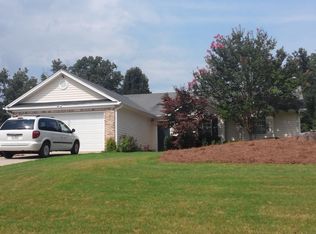 1039 Octavia Ct, Winder, GA 30680