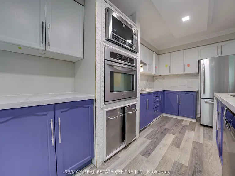 76 Frances Ave #32 — Photo 15