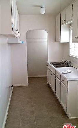 5th image of 56 E Plymouth St