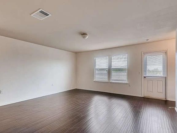 3rd image of 9521 China Rose Dr
