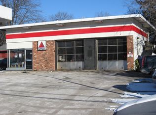 310 E Brown Deer Rd, Bayside, WI 53217