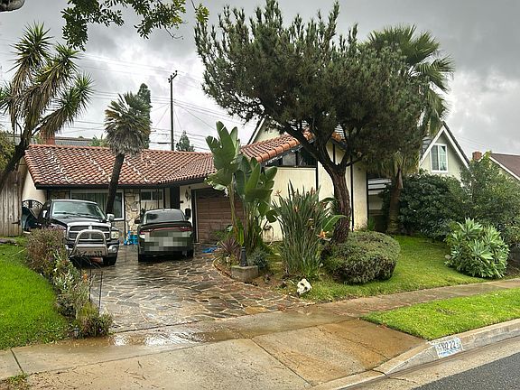 3rd image of 19222 Gunlock Ave