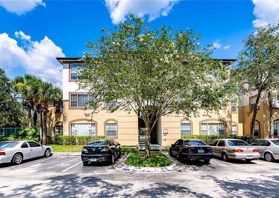 1st image of 17102 Carrington Park Dr APT 305