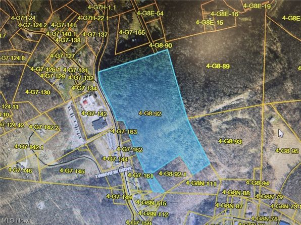 Boyce Dr, Chester, WV 26034