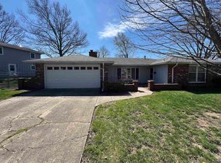 607 W 29th Pl, Lawrence, KS 66046