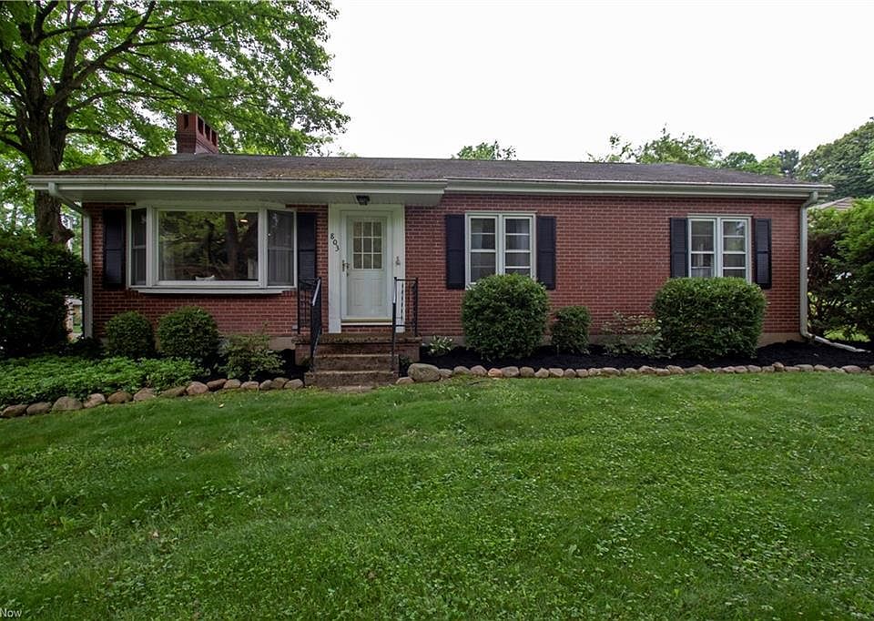 1st image of 803 E Highland Ave