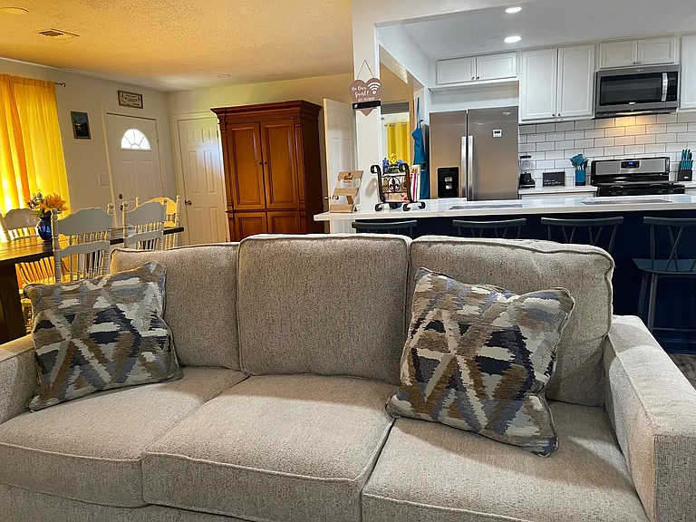 103 Jackson Ave — Photo 23