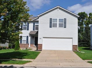 8134 Cypress Cir, Dexter, MI 48130