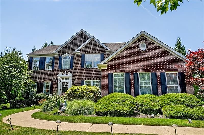 1st image of 1403 N Shevlin Ct