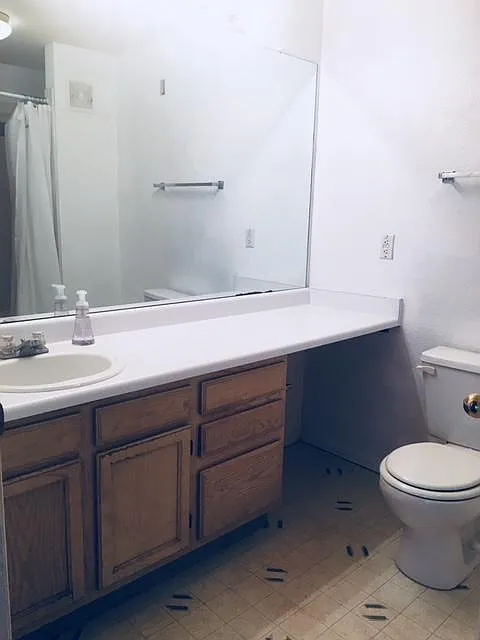 spacious bathroom