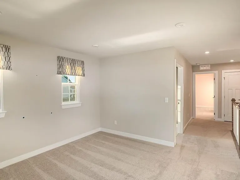 4003 Bluebell Ln — Photo 25